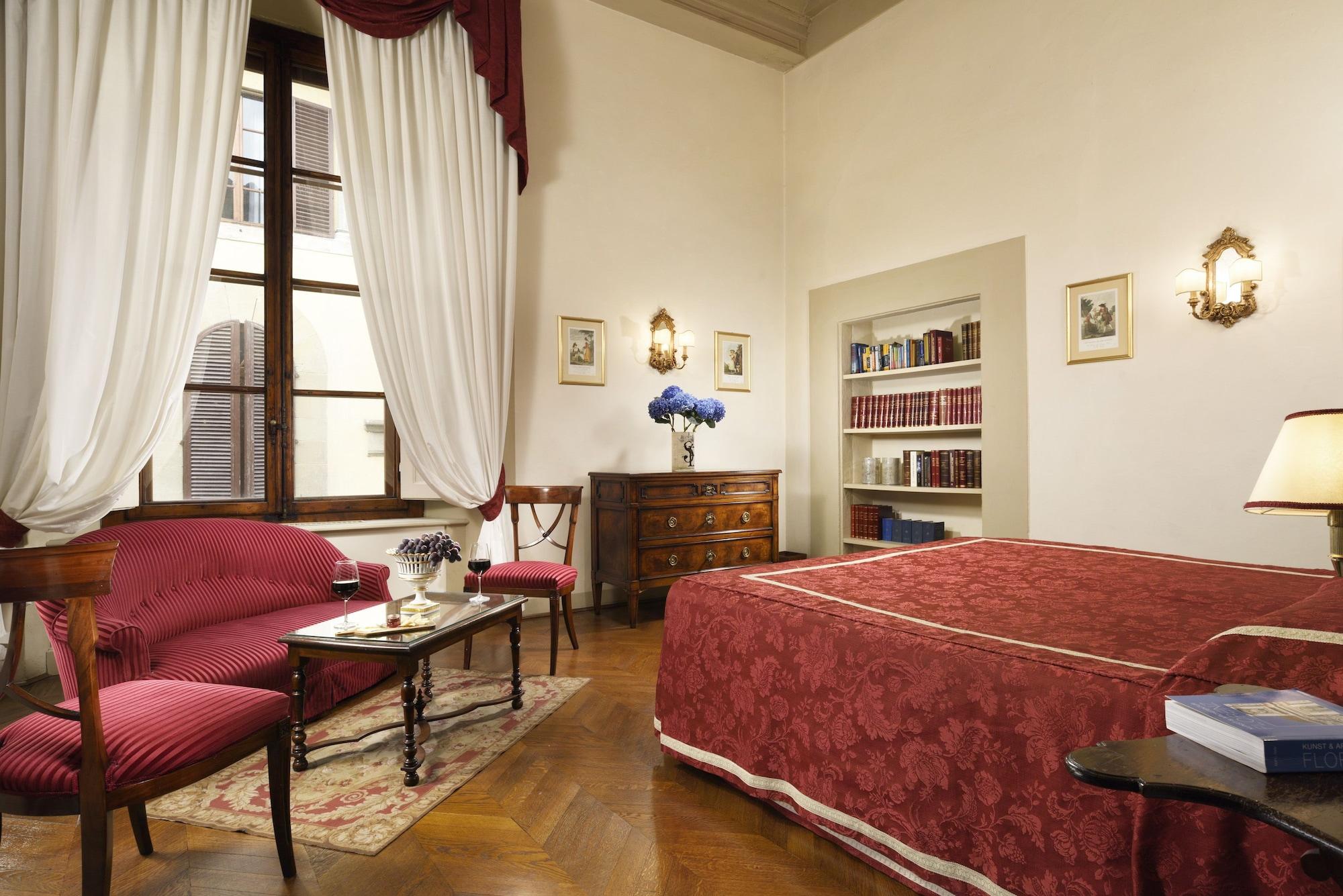 Отель Palazzo Niccolini Al Duomo Residenza D'Epoca Флоренция Экстерьер фото