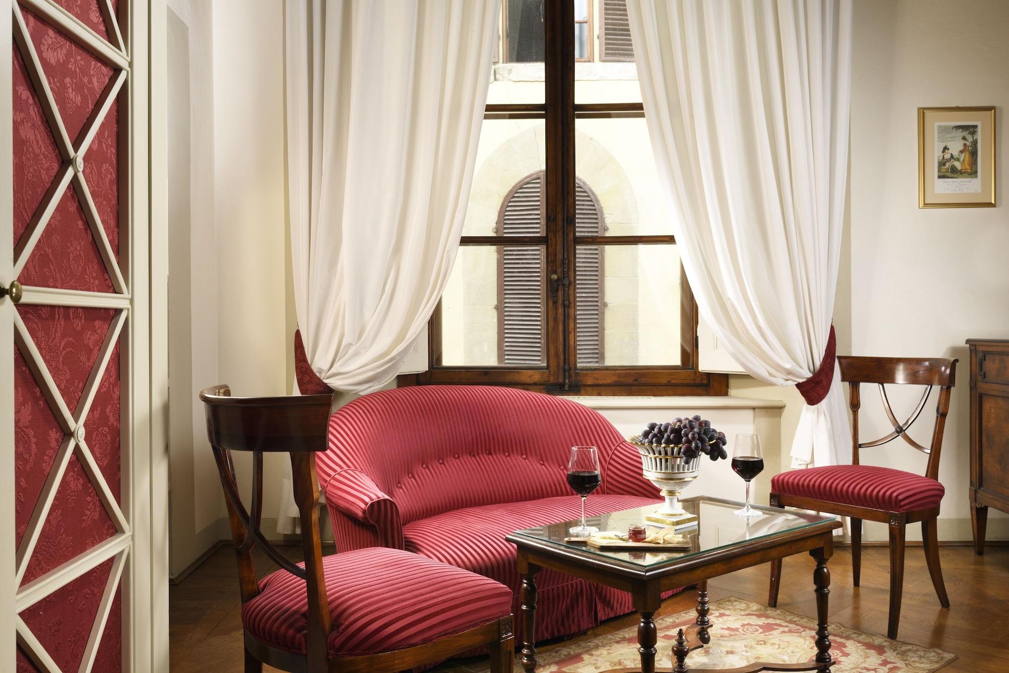 Отель Palazzo Niccolini Al Duomo Residenza D'Epoca Флоренция Экстерьер фото